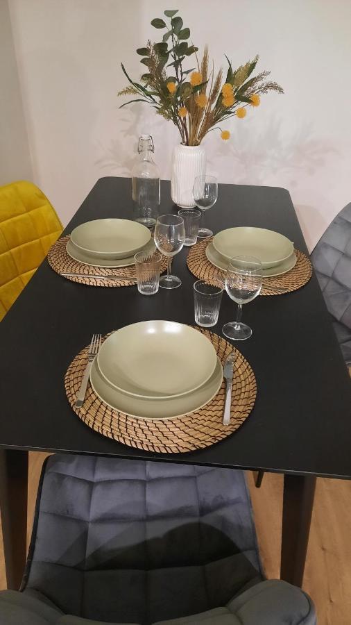 Ginette Et Marcel Apartment Saint-Rémy-de-Provence Екстериор снимка